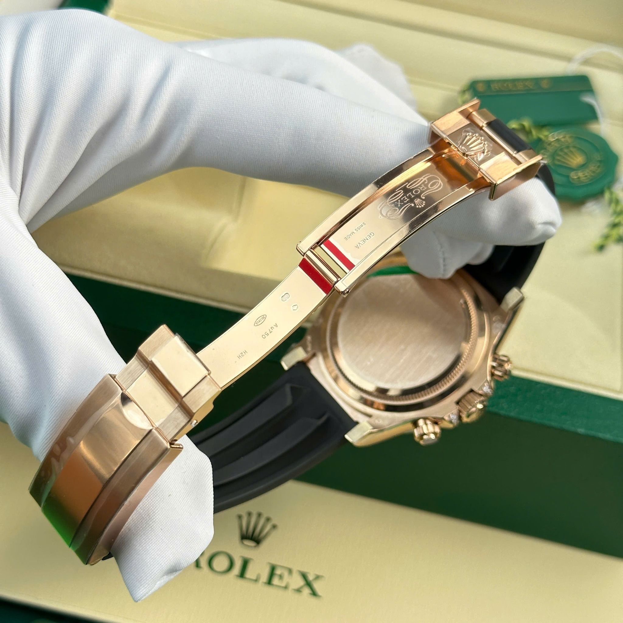 Rolex Daytona 126535TBR-0002 Mặt Số Hồng Sundust Chế Tác Đá CZ Dây Cao Su Replica 1:1 40mm