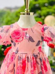 Váy voan tơ mềm, hoa hồng cho bé từ 7 tới 42Kg - Tiệm May Mẹ Voi Xinh