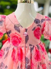 Váy voan tơ mềm, hoa hồng cho bé từ 7 tới 42Kg - Tiệm May Mẹ Voi Xinh