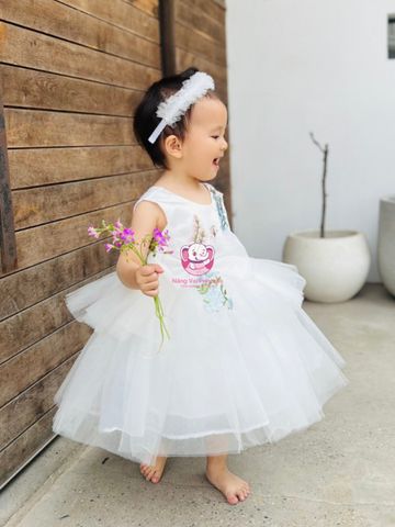 Váy công chúa 2 tầng, thêu hoa xinh, cho bé từ 7kg tới 35kg