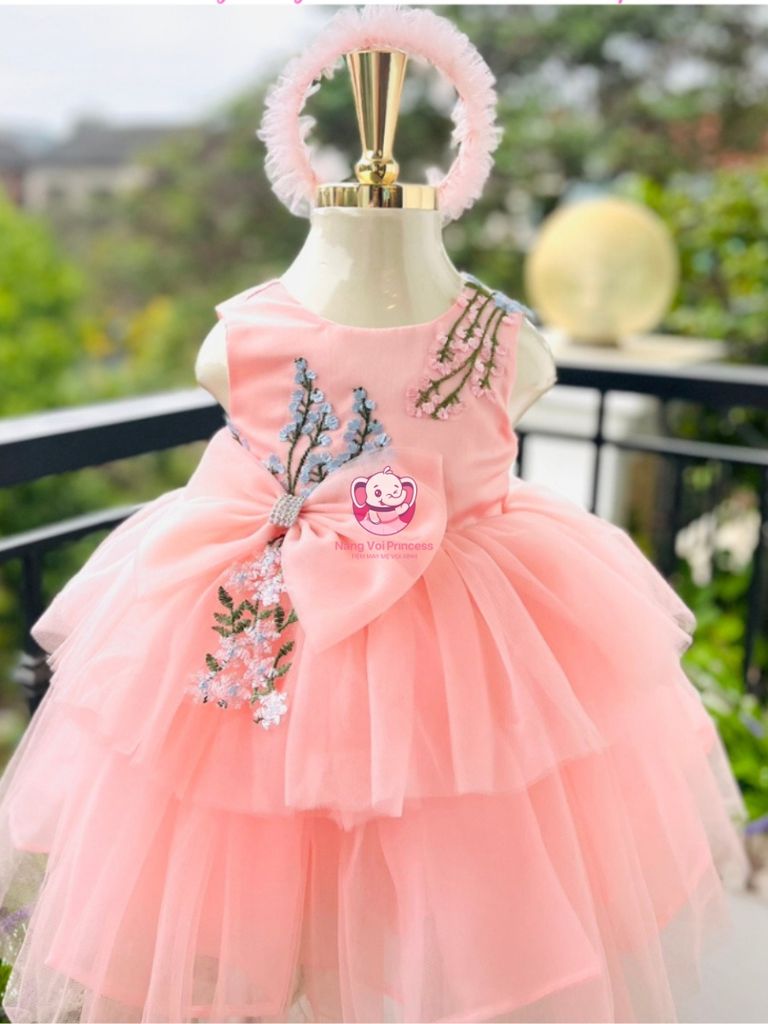 Váy công chúa 2 tầng, thêu hoa xinh, cho bé từ 7kg tới 35kg