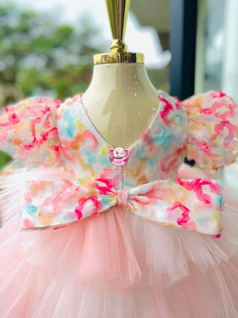 Váy công chúa cẩm tú cầu cho bé từ 7kg tới 45kg