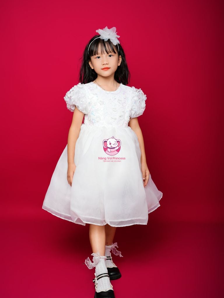 Váy công chúa kim sa tay bồng, cho bé từ 7kg tới 35kg