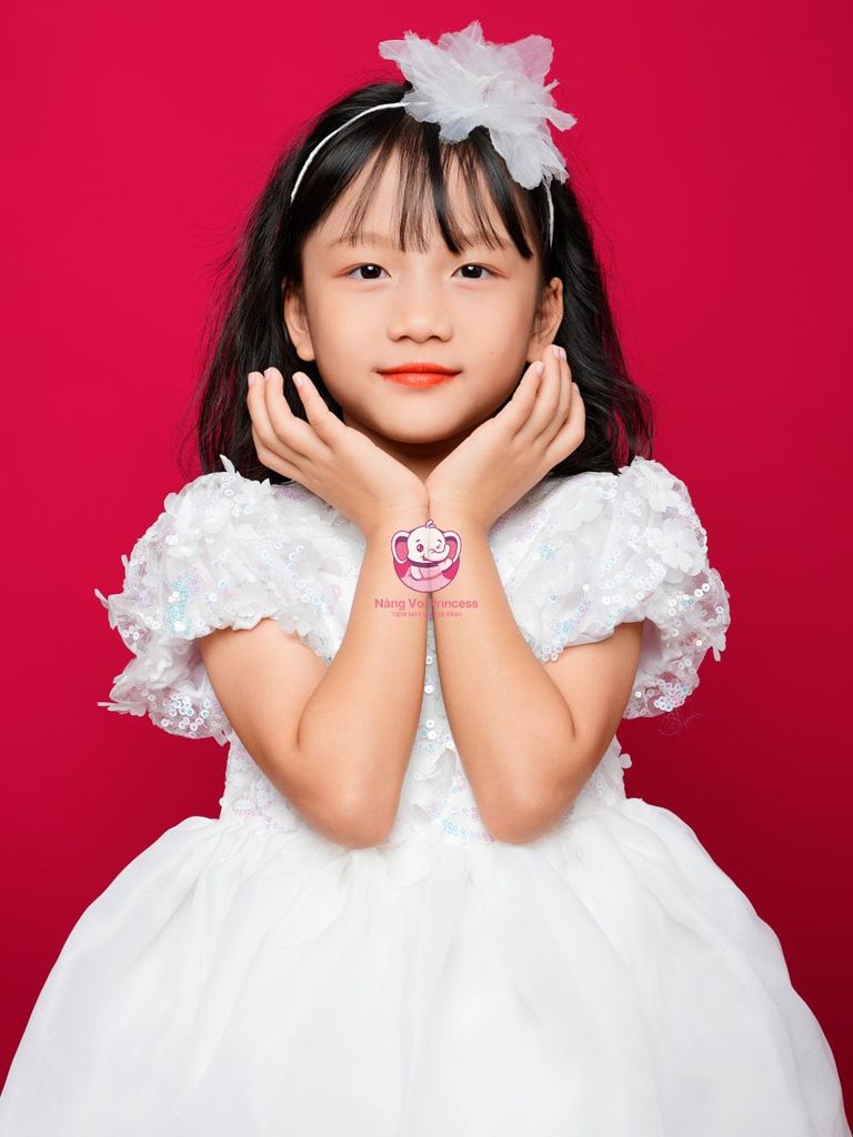 Váy công chúa kim sa tay bồng, cho bé từ 7kg tới 35kg