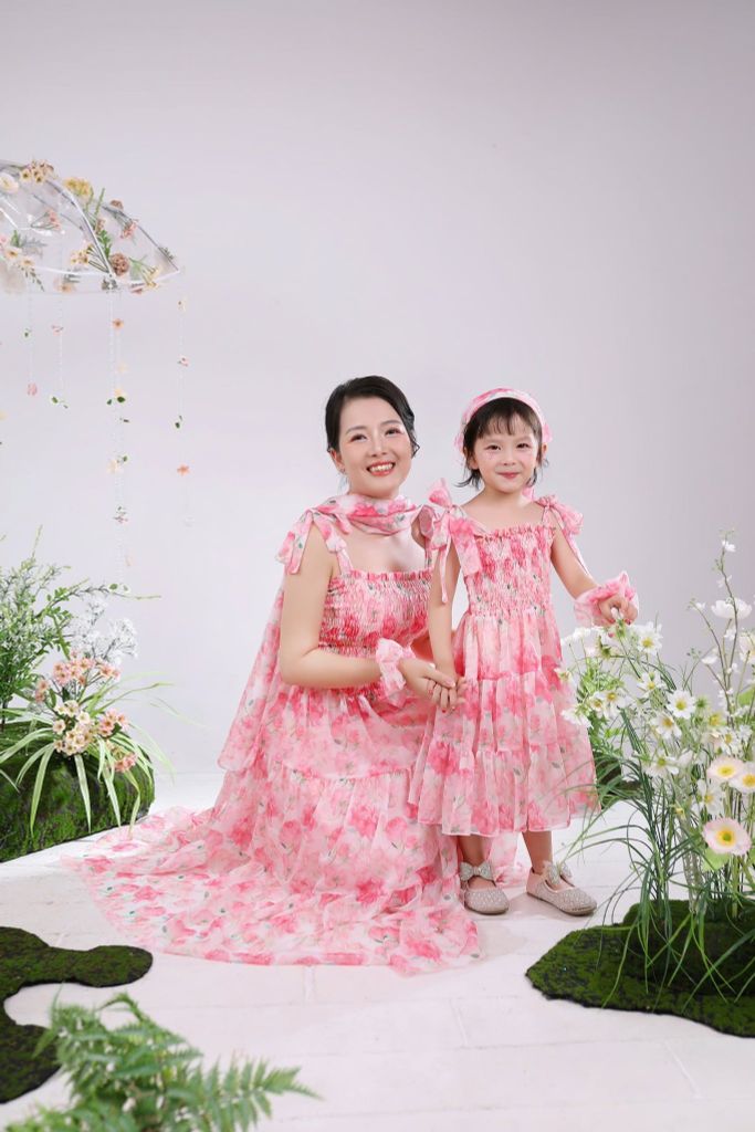 Váy Cao Cấp Mẹ và Bé Hai Dây Baby