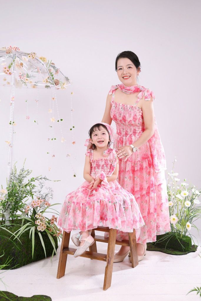 Váy Cao Cấp Mẹ và Bé Hai Dây Baby