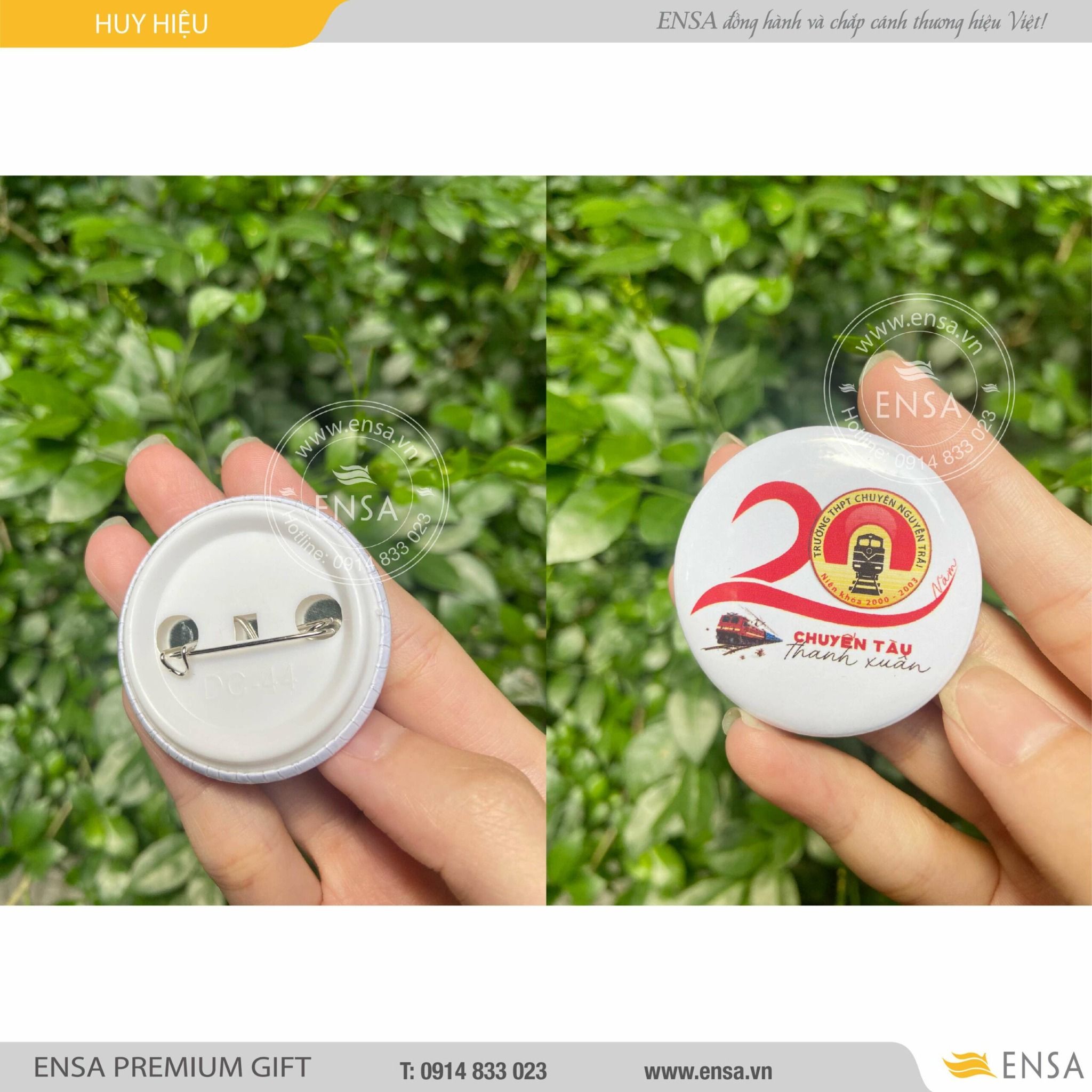  HUY HIỆU 02 (THPT NGUYỄN TRÃI) 