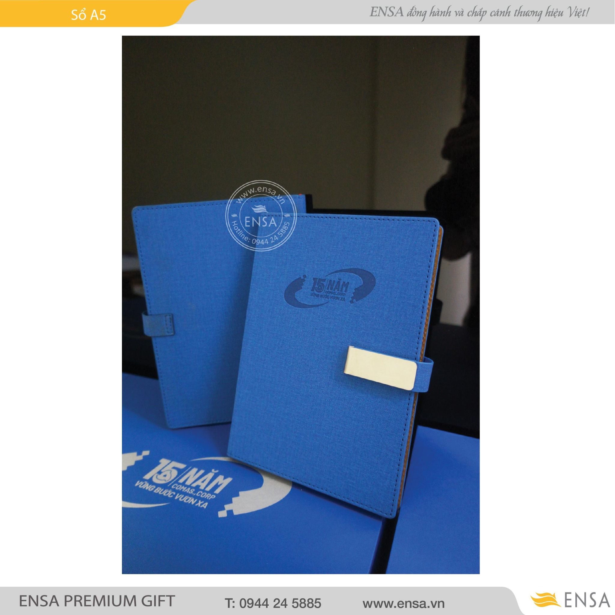  SỔ DÁN BÌA DA 09 (COMAS) 