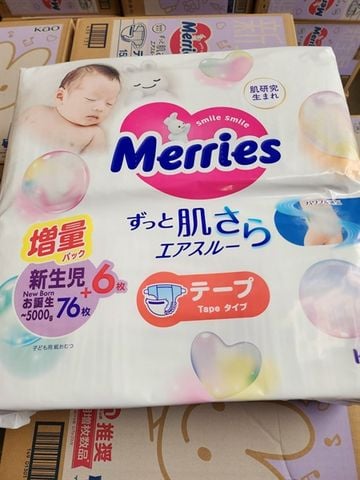 Bỉm tã dán Merries cộng miếng New