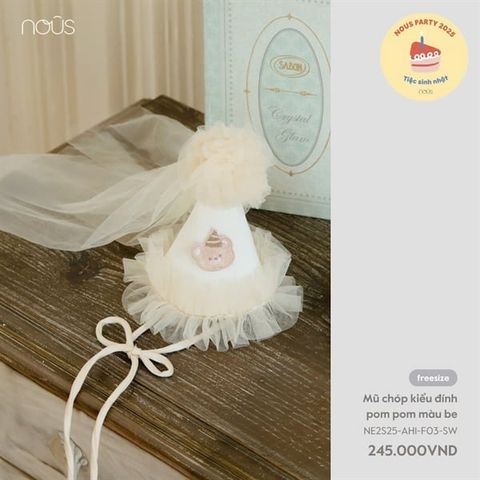 Mũ chóp kiểu đính pom pom màu be Nous NE2S25-AH1-F03-SW-FS