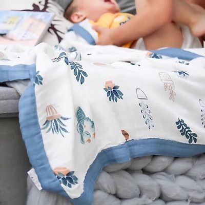 Chăn mềm Aden bamboo hình chậu hoa