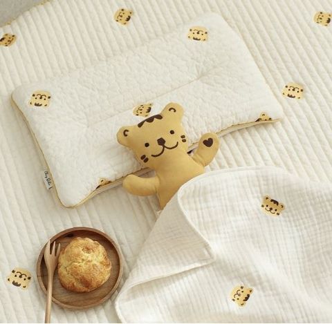 Gối nằm thoáng khí Chezbebe nội địa Hàn