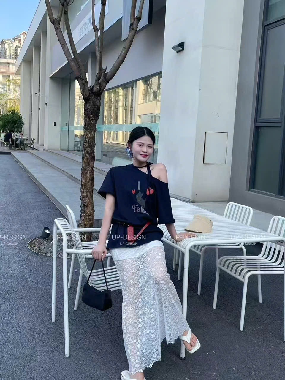  C8 - C213 - 319 XANH ĐEN 