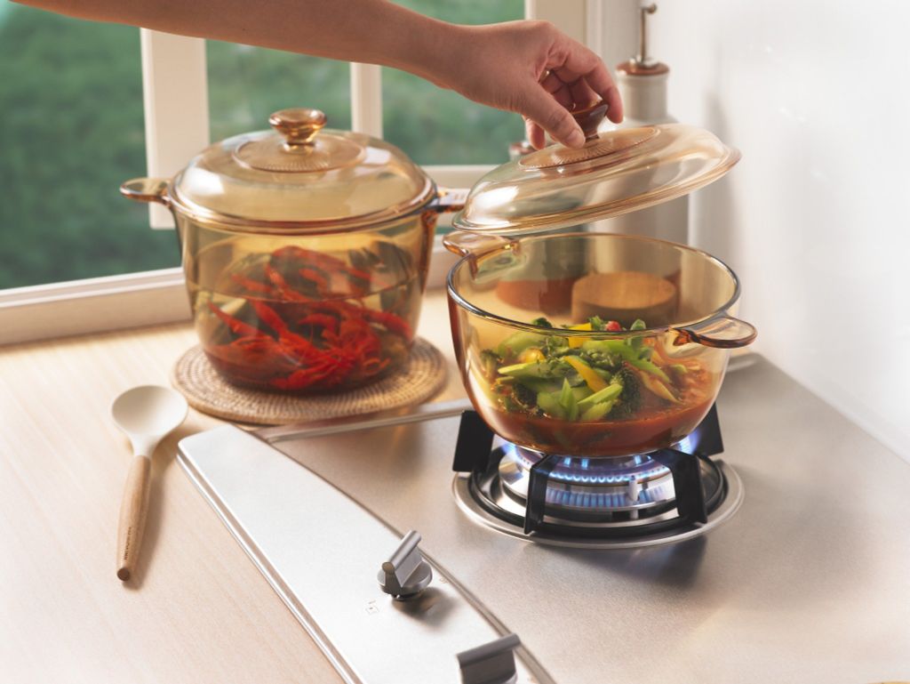 Nồi Thủy Tinh Visions 2.5L (VS-2.5/CL1) là sản phẩm lý tưởng cho các gia đình có từ 4 đến 6 thành viên