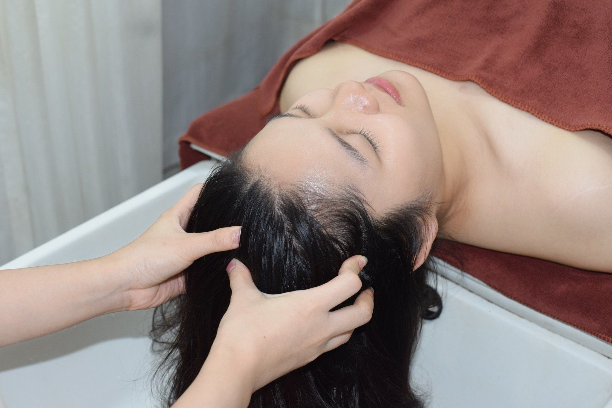  Gội đầu thảo dược 