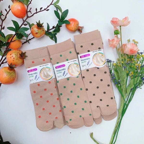 Tất Da xỏ ngón set 10 đôi hoạ tiết bông hoa nhỏ - qua mắt cá chân