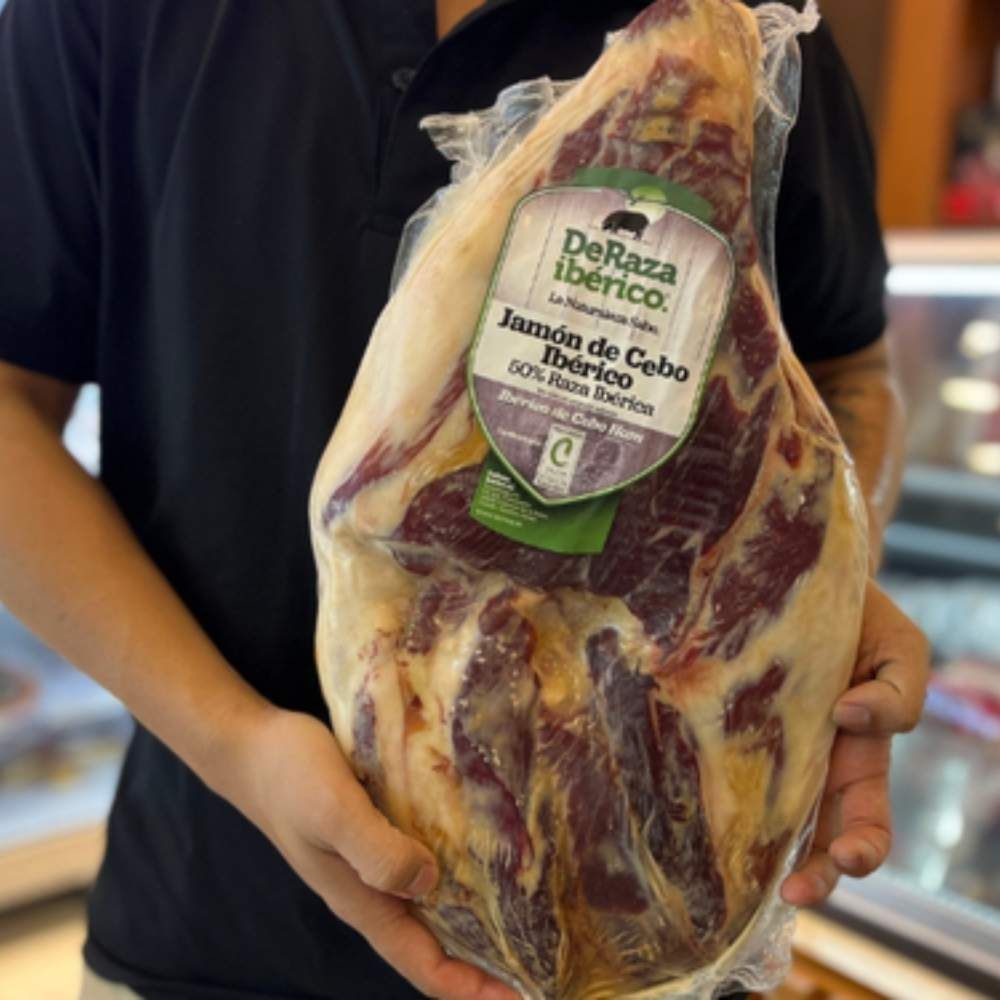 Đùi sau Iberico Cebo Deraza không xương 24 tháng KG