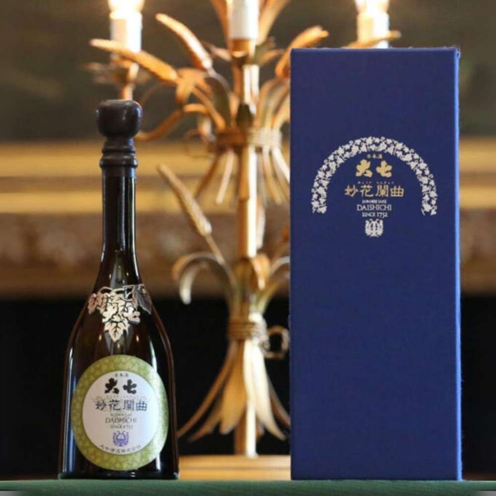 Hộp quà tặng Daishichi Myoka Rangyoku 720ml