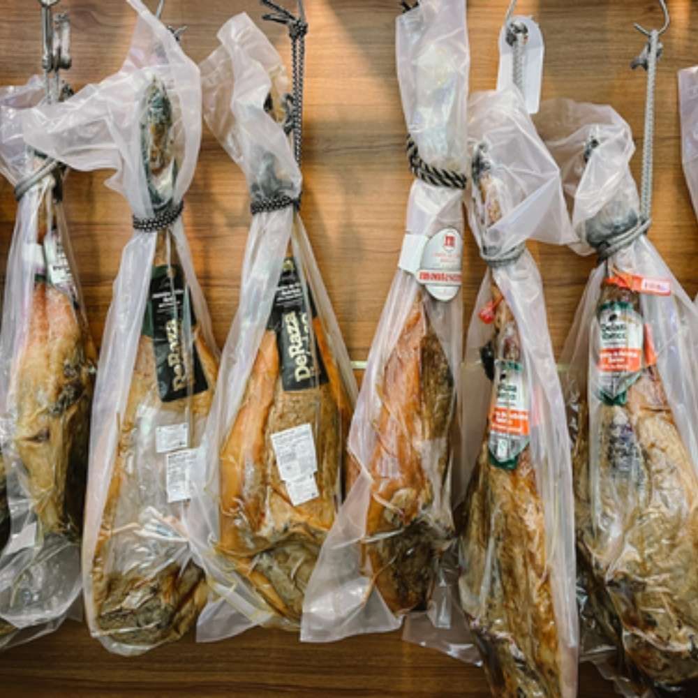 Hộp quà đùi sau Iberico Bellota có xương 36 tháng