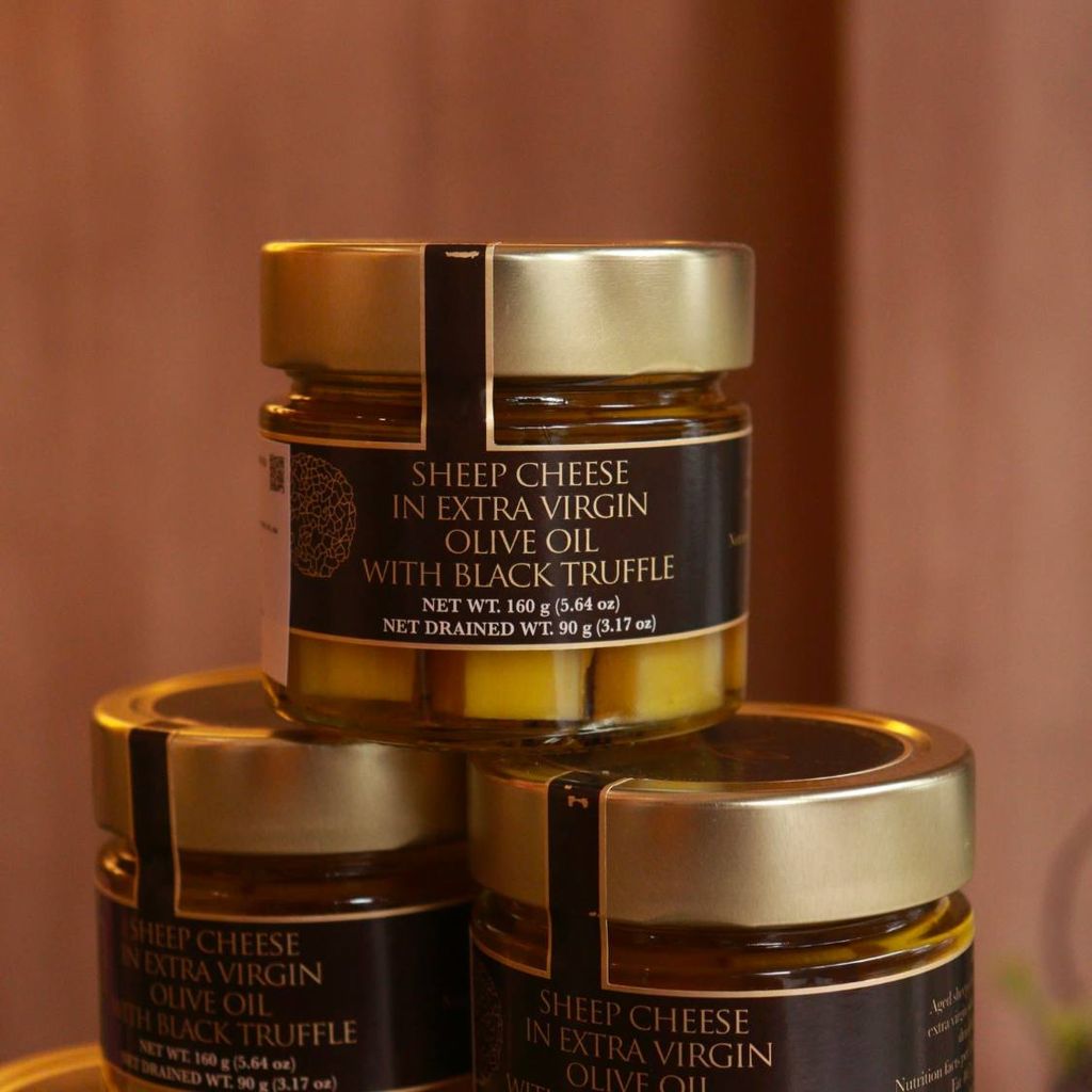 Phô mai cừu và nấm Truffle Mykés Gourmet đen ngâm dầu Oliu 160g