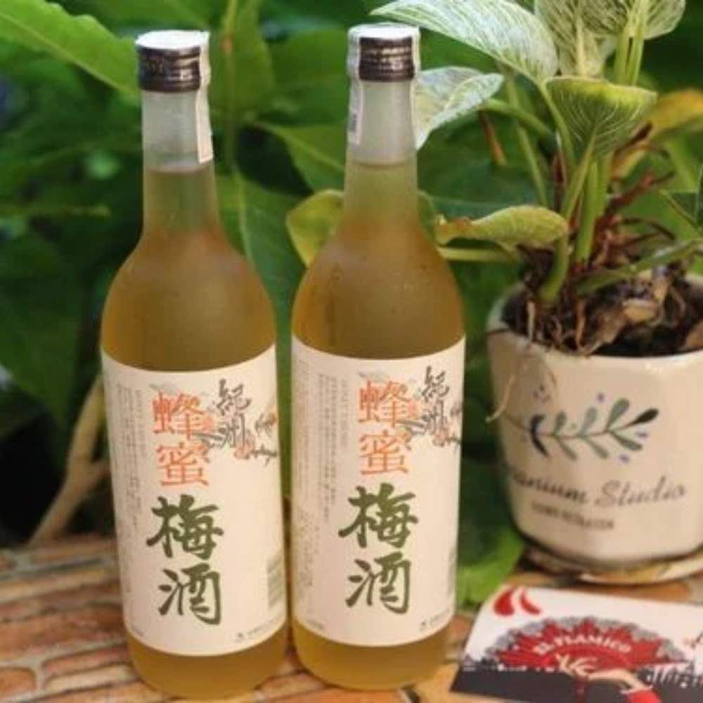 Rượu mơ Nhật Bản Nakano Mitsu vị mật ong 720ml 12%