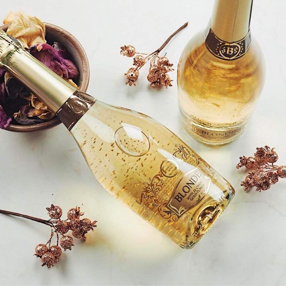 Sparkling Blonde Gold Flakes 22 Carat 750ml 11%