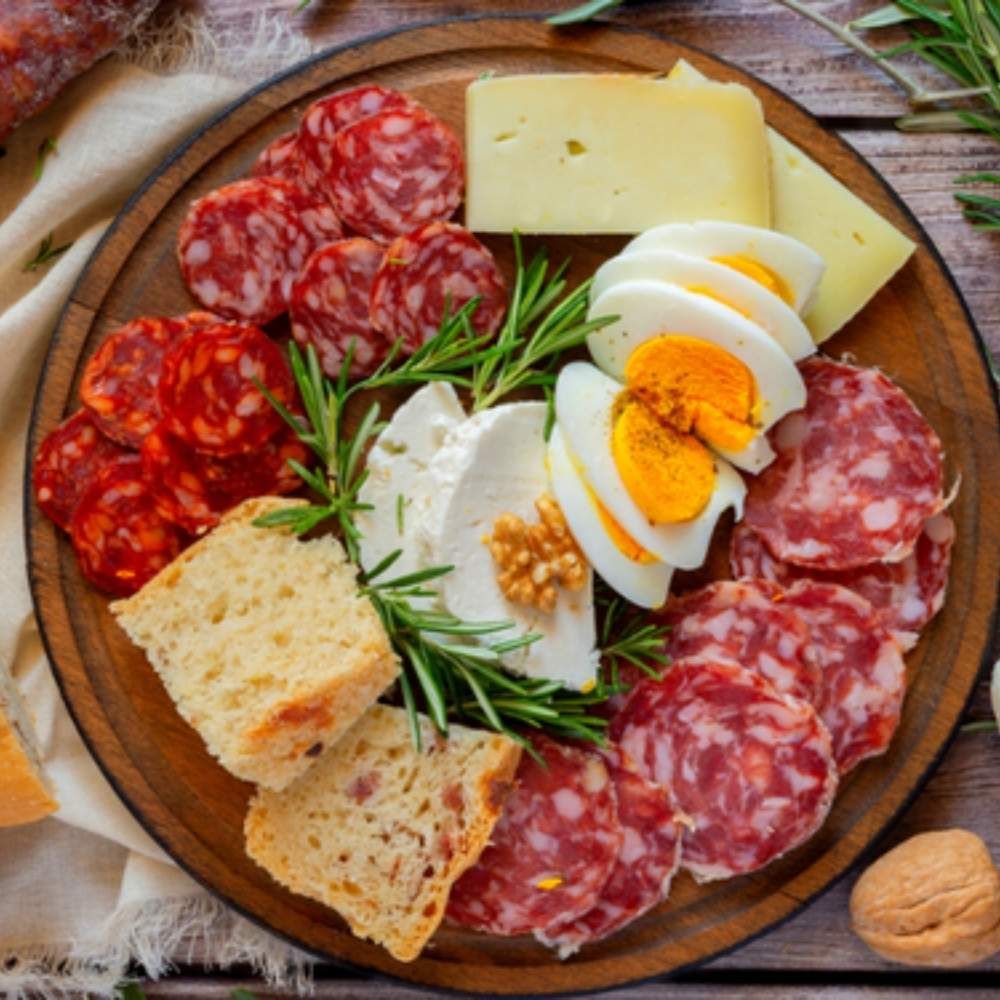 Xúc xích cay Iberico Cebo Chorizo muối nguyên cây túi 520g - 650g