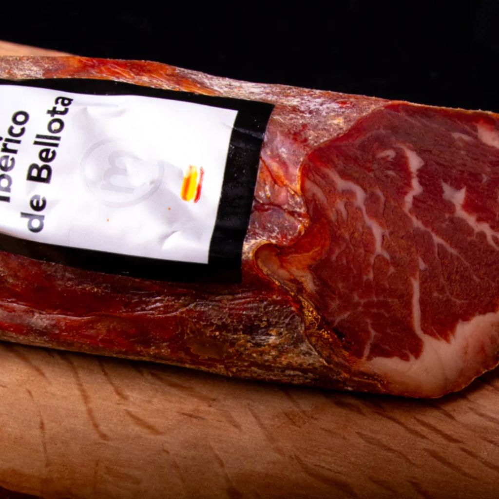 Xúc xích heo đen Lomito Bellota Iberico Bellota Montesano