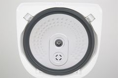 Nồi cơm điện tử Beko 1.8 lít RCM 50823W