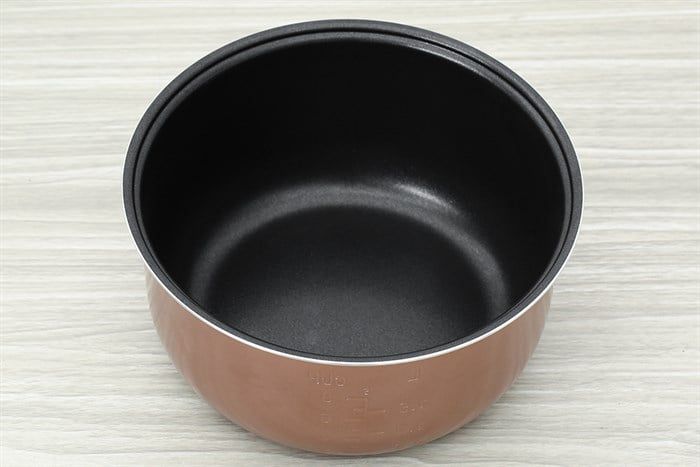 Nồi cơm điện tử BlueStone 1.5 lít RCB-5946
