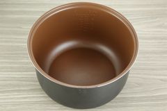 Nồi cơm nắp gài BlueStone 1.8 lít RCB-5520