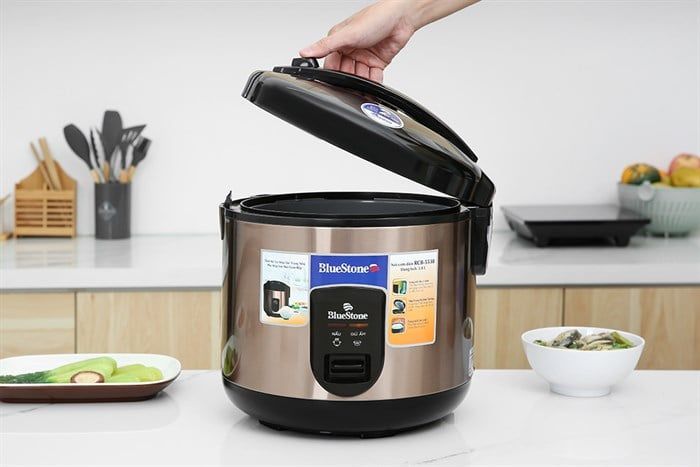Nồi cơm nắp gài BlueStone 2.8 lít RCB-5538