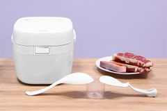 Nồi cơm cao tần Dreamer 1.5 lít DR-IH15W