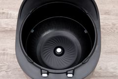 Nồi cơm cao tần Kangaroo 1.8 lít KG18RIH2