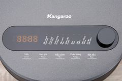Nồi cơm cao tần Kangaroo 1.8 lít KG18RIH2