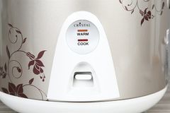 Nồi cơm nắp gài Crystal 1.8 lít JRC-180FE