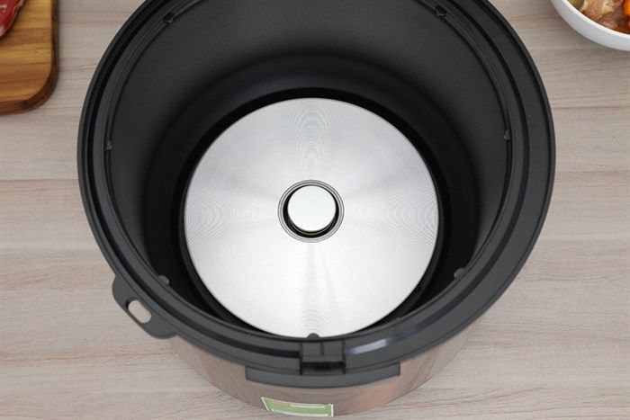 Nồi cơm nắp gài Crystal 3 lít NCG3001