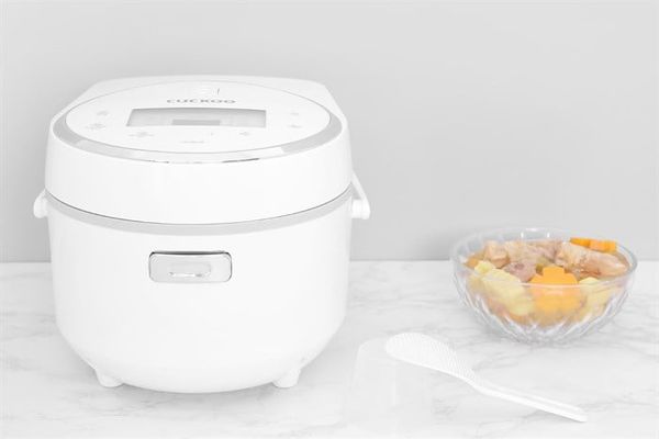 Nồi cơm điện tử Cuckoo 1.44 lít CR-0810F