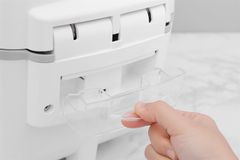 Nồi cơm điện tử Cuckoo 1.44 lít CR-0810F