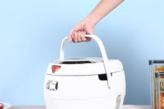 Nồi cơm điện tử Cuckoo 1.8 lít CR-1020F