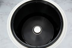 Nồi cơm nắp gài Cuckoo 1.08 lít CR-0671