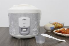 Nồi cơm nắp gài Delites 1.8 lít NCG1805