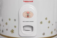 Nồi cơm nắp gài Happycook 3 lít HC-300