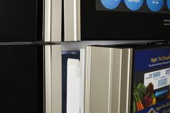 Tủ lạnh Hitachi Inverter 509 lít Multi Door R-FW650PGV8 GBK