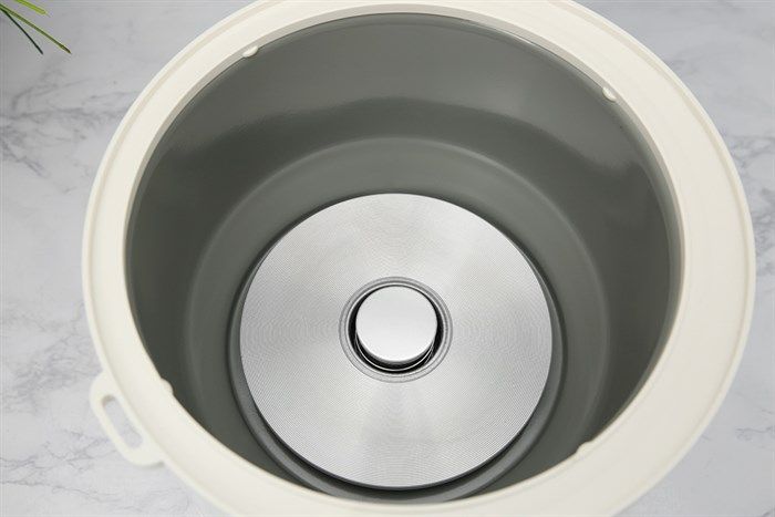 Nồi cơm nắp gài Kangaroo 1.2 lít KG12RC1