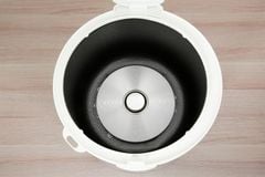 Nồi cơm nắp gài Kangaroo 1.8 lít KG18RC3