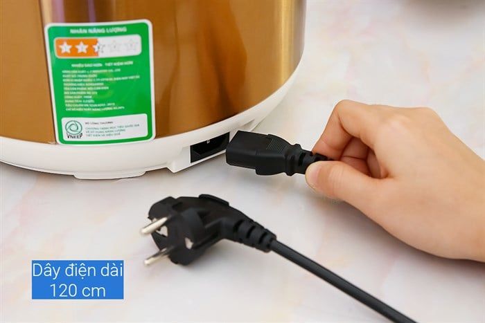 Nồi cơm nắp gài Kangaroo 2.2 lít KG572