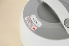 Nồi cơm nắp gài AVA 1 lít JRC-100P