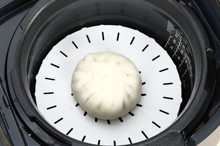 Nồi cơm áp suất cao tần Cuckoo 1.8 lít CRP-LHTR1009F/BKSIVNCV