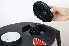 Nồi cơm áp suất cao tần Cuckoo 1.8 lít CRP-LHTR1009F/BKSIVNCV